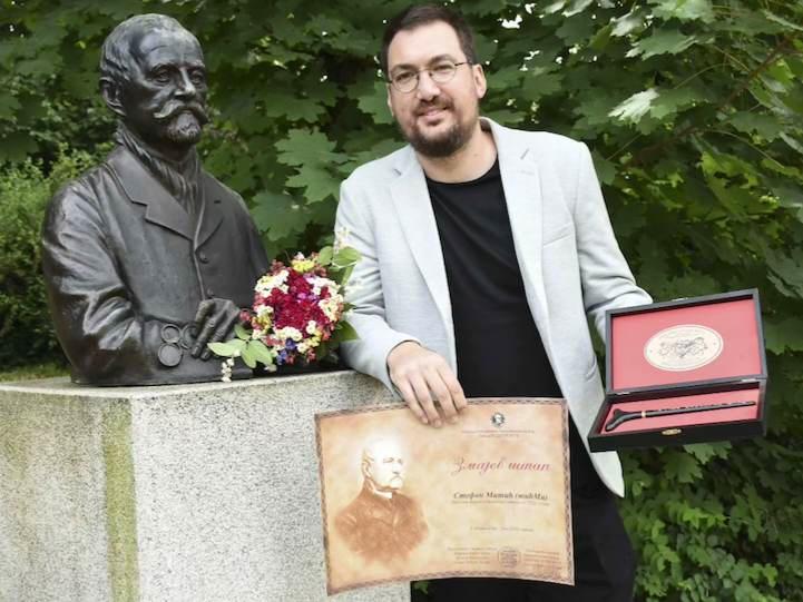 352849749 1643363426077077 6245724475097501868 n