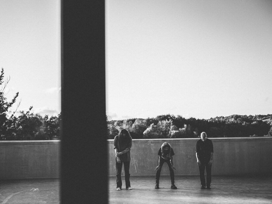 Dvanaest hevi metal bendova na festivalu u bivšoj doljevačkoj klanici 4 Sum Of R 1