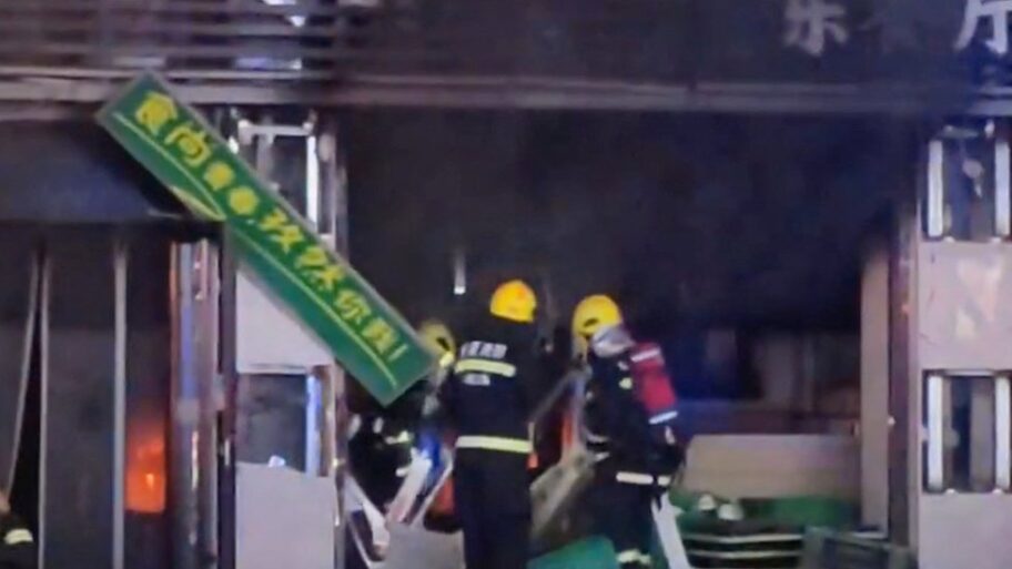 130172399 42fee86848e4dbcd495e422863b1998394a14be1