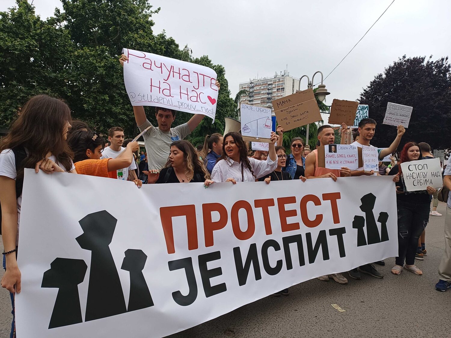 prostes protiv nasilja