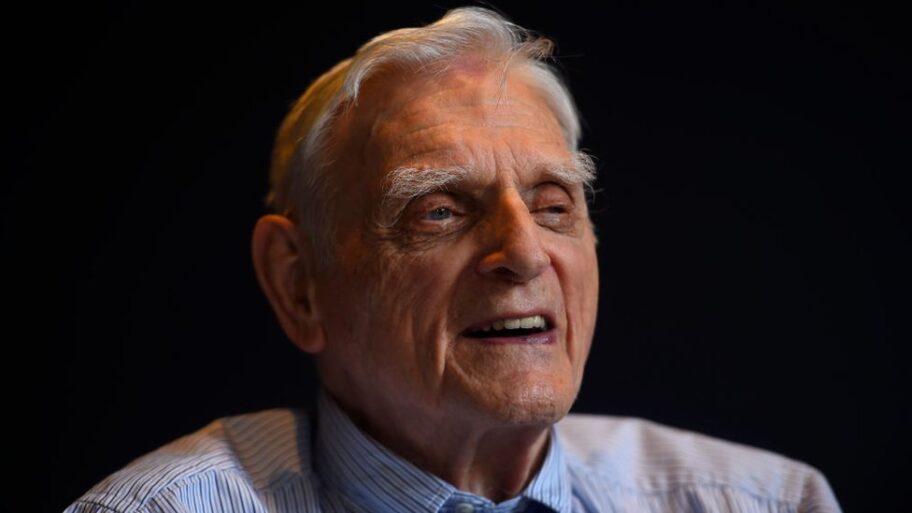 130182454 gettyimages 1174693245