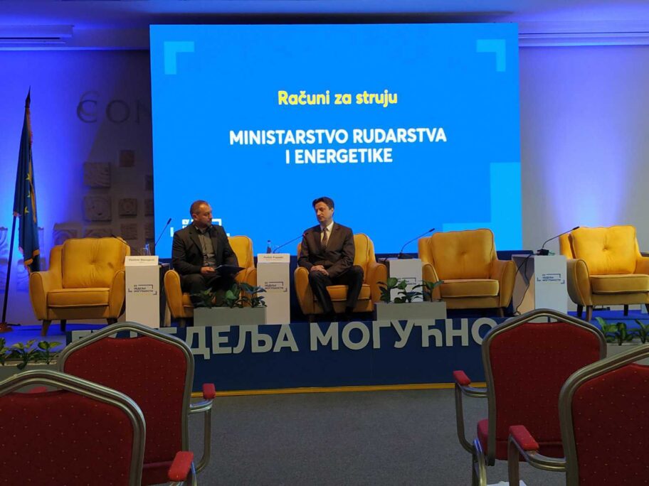 IMG e02131eab61451d3b40db3f709d545ba V