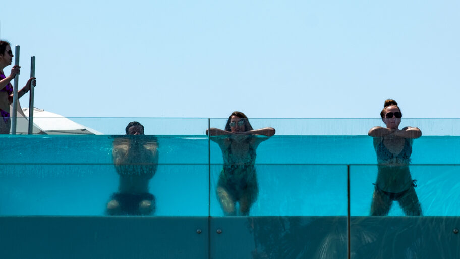 130217163 barcelona pool getty