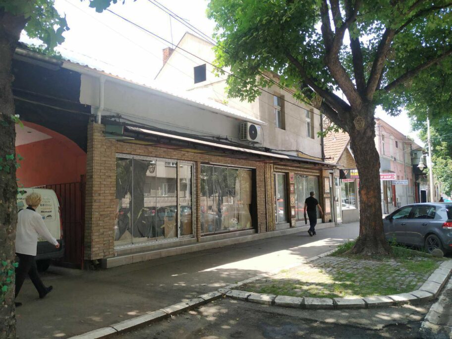 IMG c58ffd6a218a8e6b46dd8a4f1158e738 V