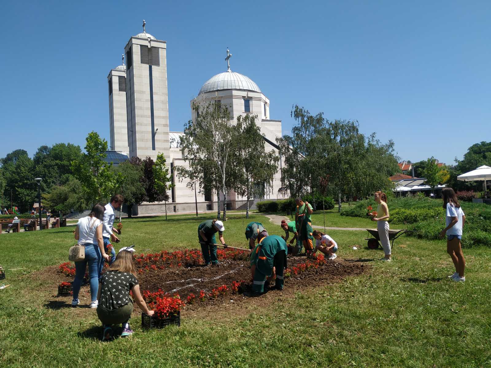 IMG-1f5e25ab22922e4cbd56065006b0a4a5-V