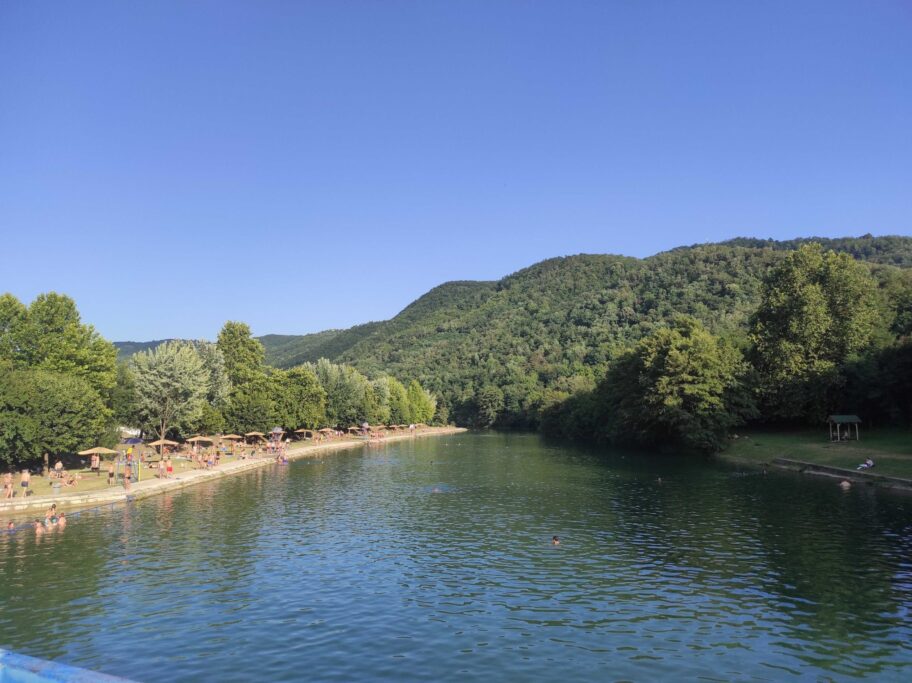 Vlasinski spustovi, sportske aktivnosti i koncert na festivalu kraj "vlasotinačkog mora" 8 IMG 20220716 181801 scaled