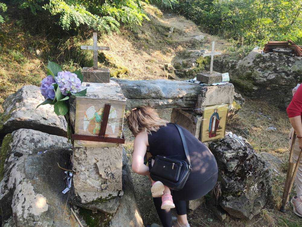 Orljane šuplji kamen (7)