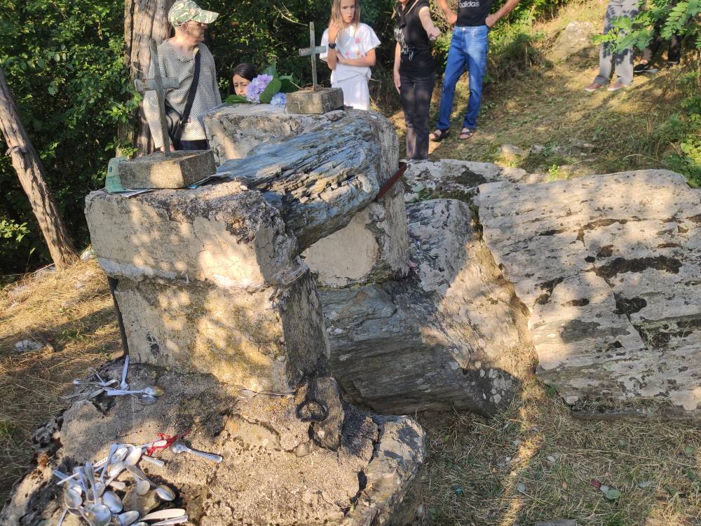 Orljane šuplji kamen (9)