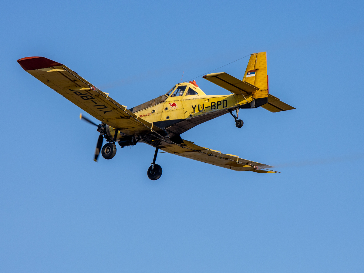 Zaprašivanje iz vazduha slika3, 10. jul 2023; foto: Marko Stojković