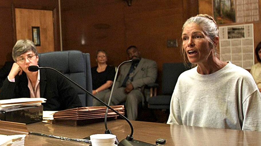 130360365 leslie van houten getty