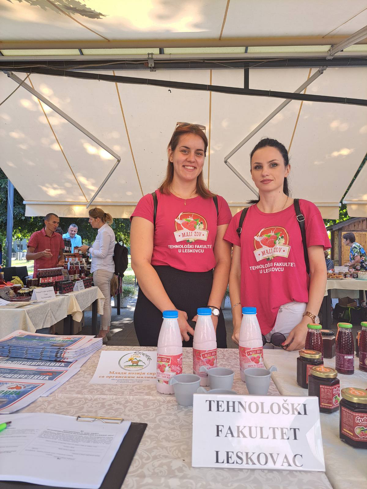 Pobednice takmičenja; foto: Tehnološki fakultet Leskovac