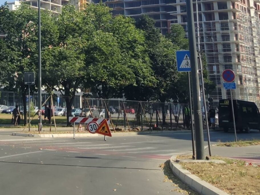 I ulica Blagoja Parovića u Nišu dobija "dekorativno-zaštitnu" ogradu 14 Ograda Blagoja Parovica