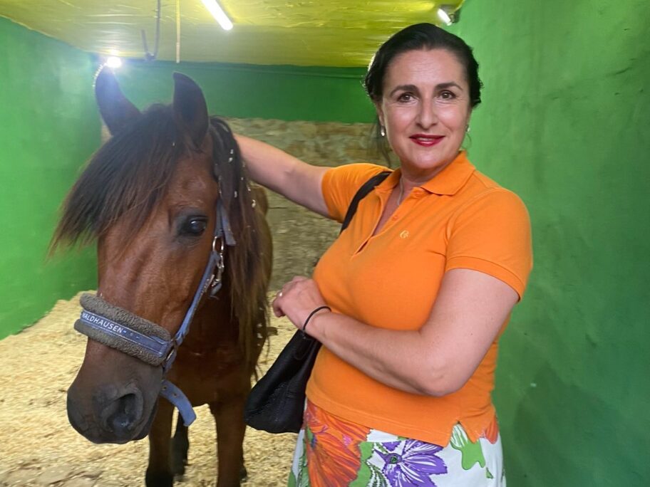 prof Tamara i konj Moro u stacionaru ZOOplanet 1