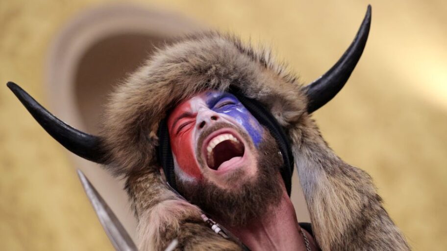 130353215 jakeangelichansley