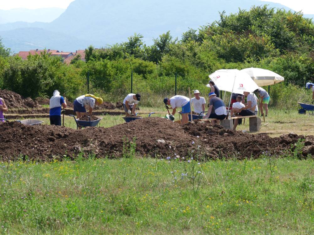 Arheološki centar (2)