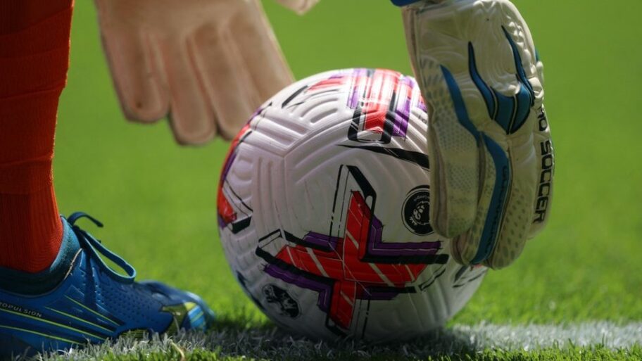 130479075 96a28ecb2832d93d28a67500c61382739c7a5638