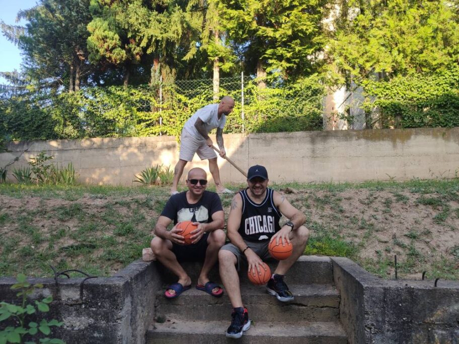 Novim spotom niški "Ding Dong" želi da vrati hip-hop na "pobedničke staze" 2 Ding Dong 1