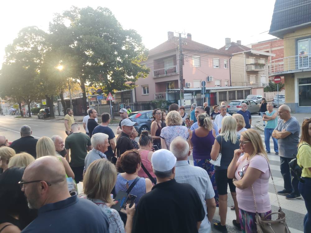 Protest Knjaževačka (2)