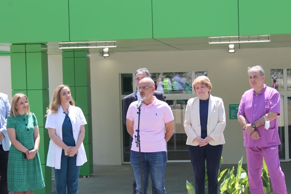 12224-cfQ51INxT2ec-1200