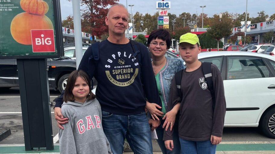 130685877 919a8347 c34d 4d53 8958 f028d8adc378