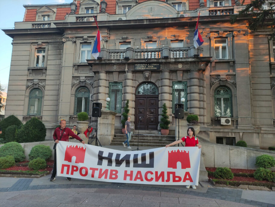“Za našu decu” - tema novog protesta u Nišu, od naredne nedelje ponovo šetnje 1 Protest Srbija protiv nasilja 11 avgust slika 5 foto JV Ljubica Jocic