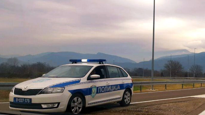 800x600 policija auto put e1755596197867