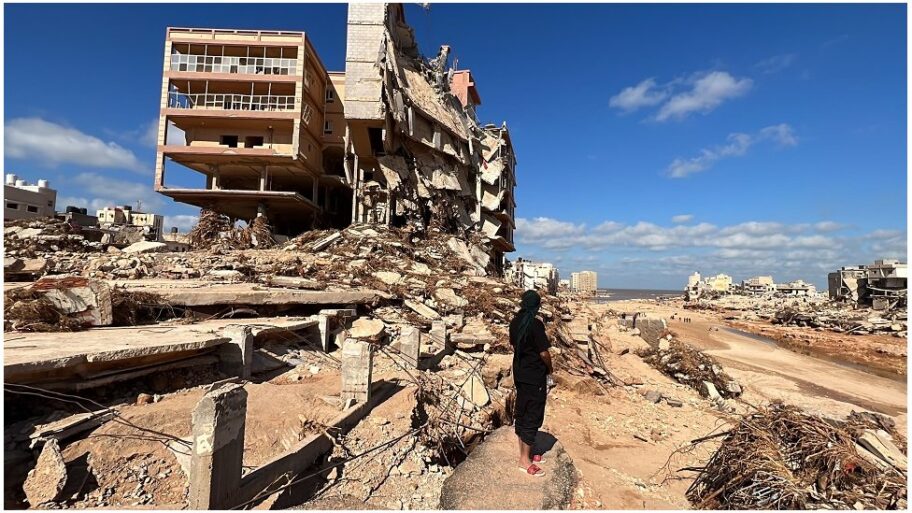 131100026 56762981faecd3ee91991b05af6213ca81114ac6