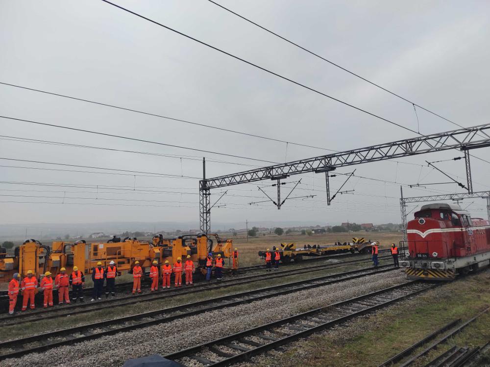 1280x0 pruga medjurovo foto tt