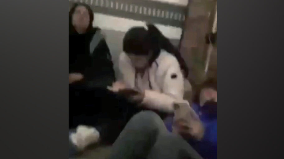 131274533 migrants index2