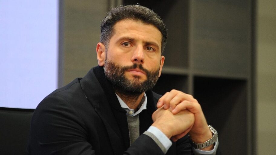 131289552 acs 9558 01 b