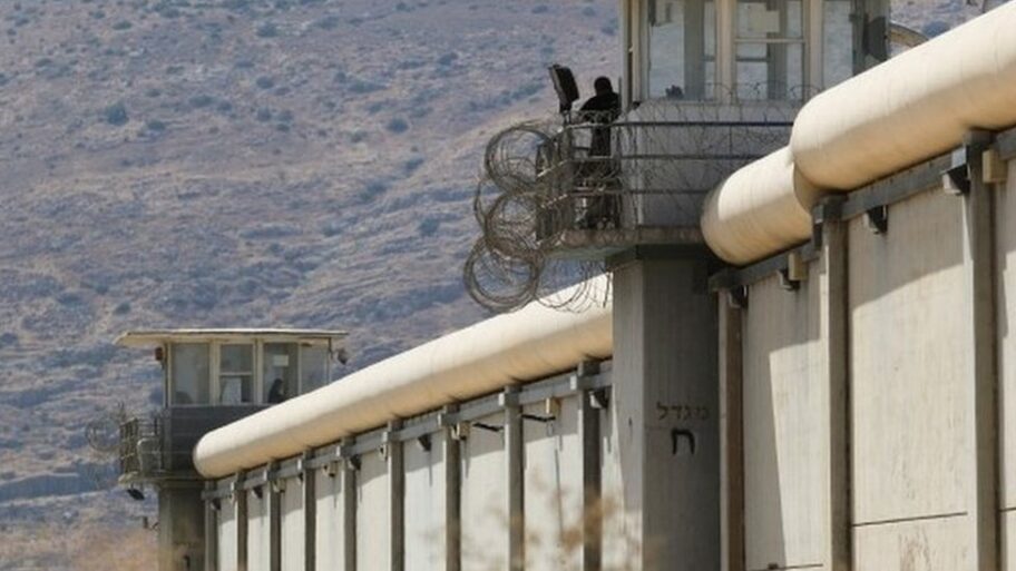 131296112 mediaitem120617264