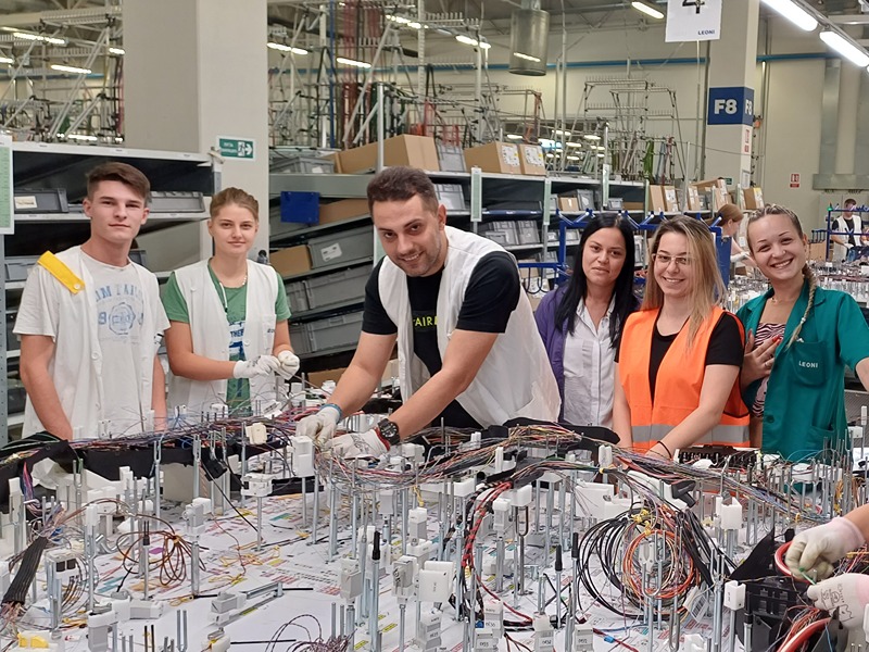 Naslovna fotografija 1