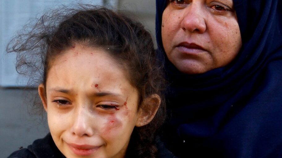 131399075 72843e28bff6a6837b870c013b3232a0c467f0c3