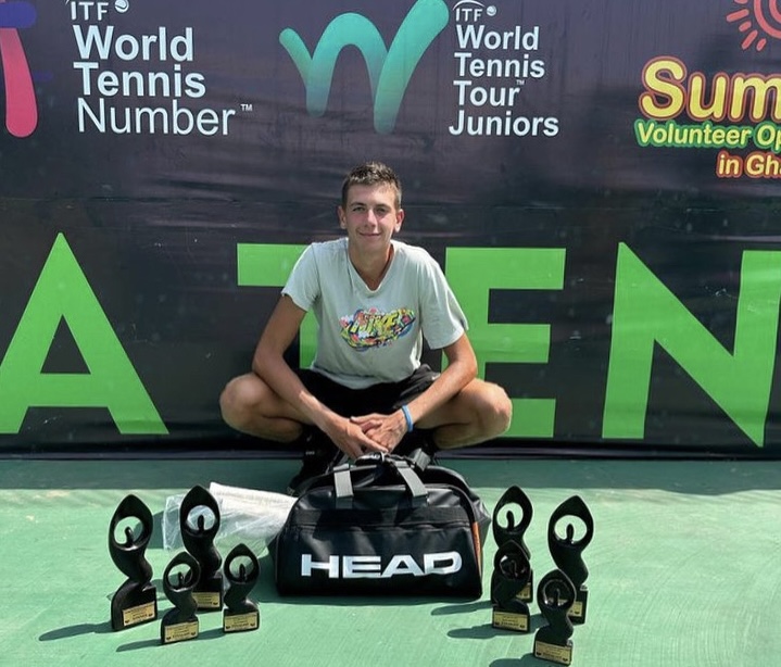 Niški teniser igrao osam finala na četiri turnira u Gani 1 Nikola Jovic TAZ sa 8 osvojenih pehara u Gani