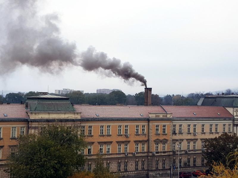 Stopiran tender da najveći zagađivač u Nišu pređe na gas 17 800x600 Univerzitet dim foto Z P