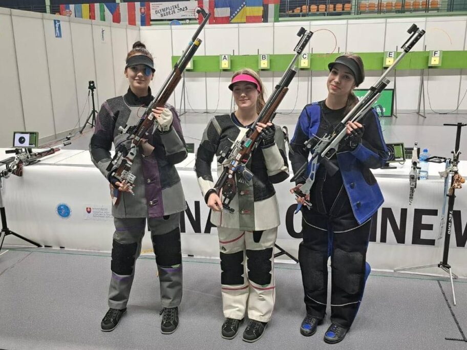 Puska kadetkinje NJitra 2023