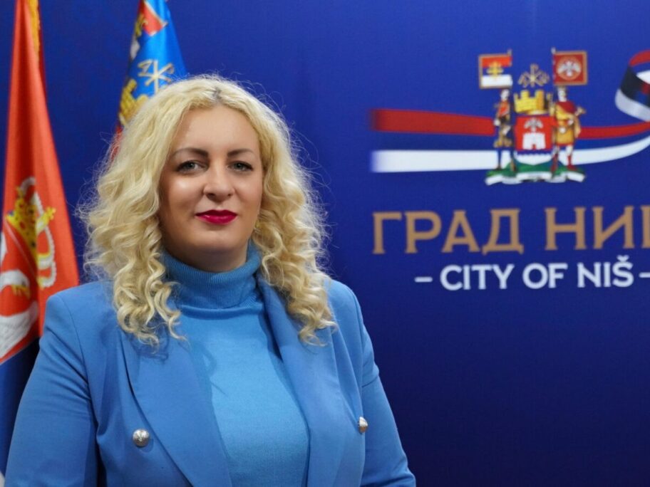 Adriana Anastasov scaled