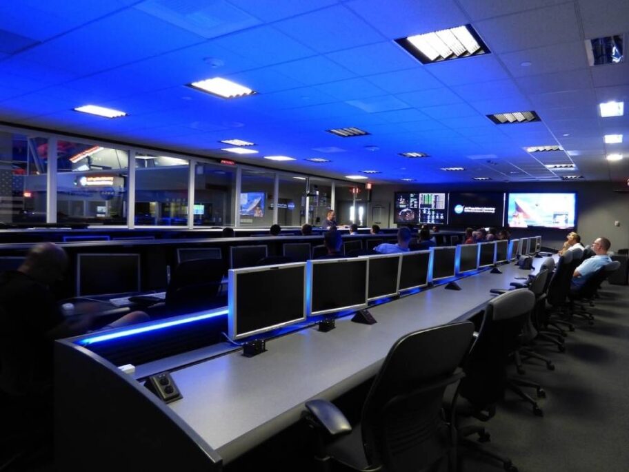 Srbija NE sme da NEstane - Otvoreno pismo Istoku Pavloviću 1 Call centar Pixabay