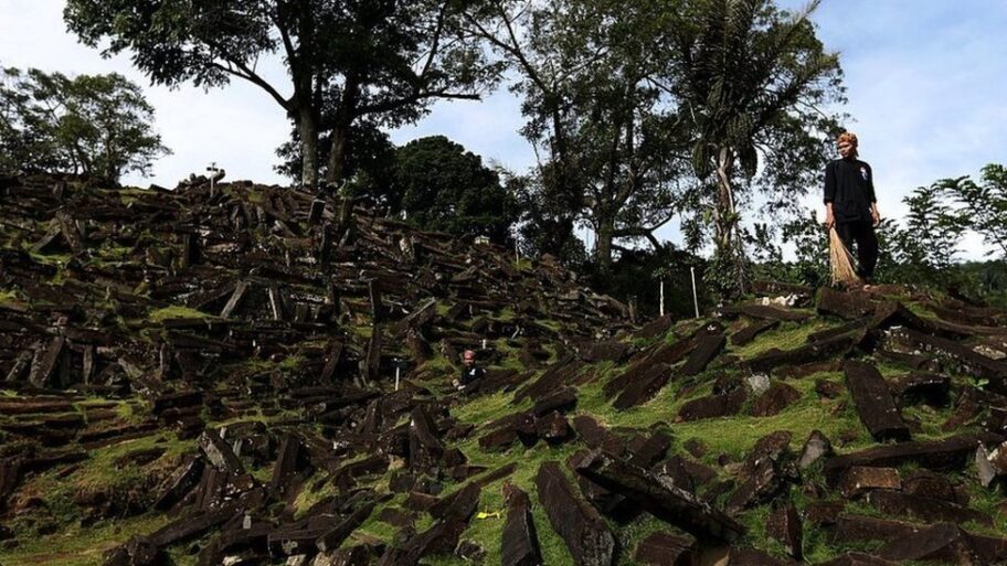 131929876 4d212469 2ea5 4572 8b74 df90cb5a9cc4