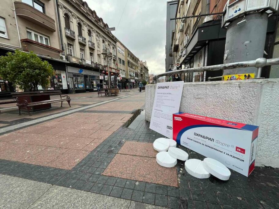 Lek “Ohrabril forte” - akcija niške Urbane gerile za mentalno zdravlje 18 Urbana gerila