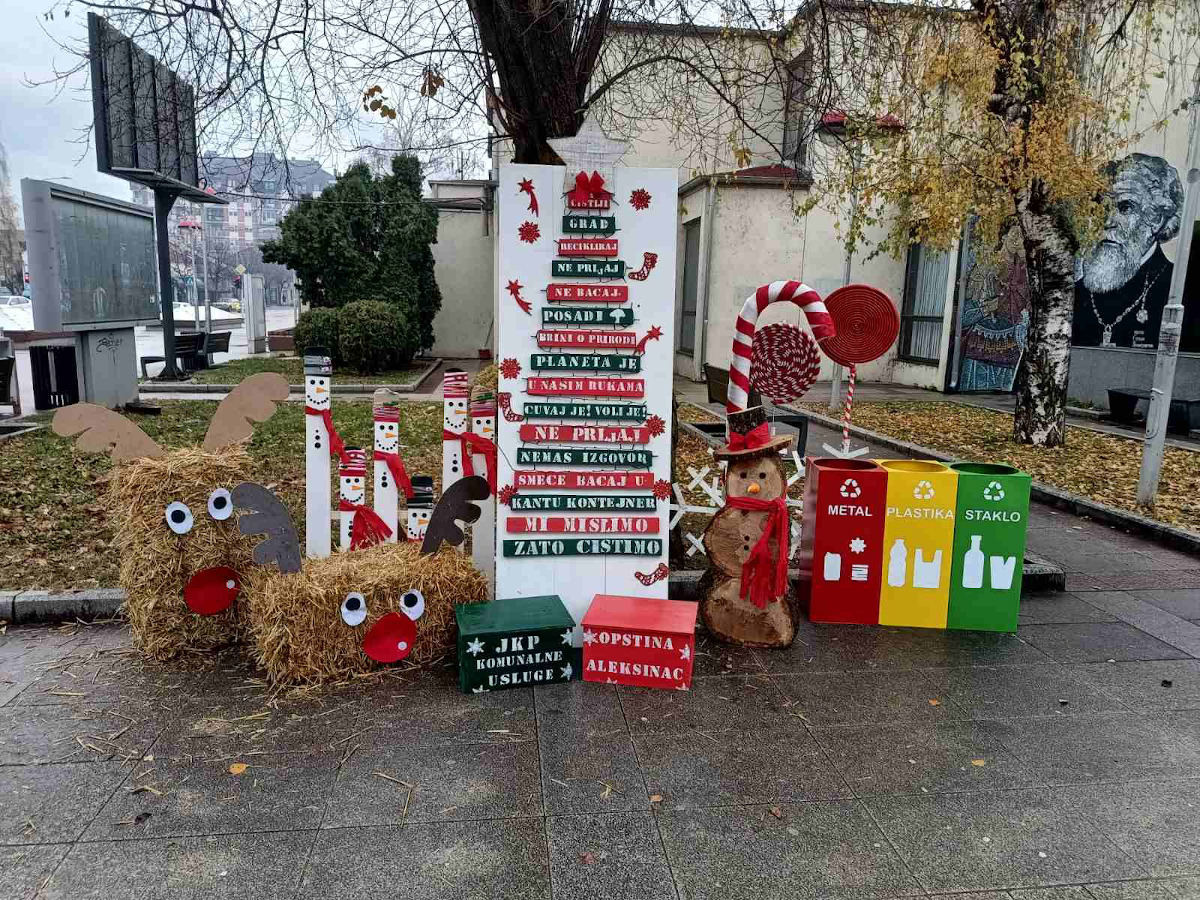 Komunalni novogodisnji kutak1 foto Opstina Aleksinac