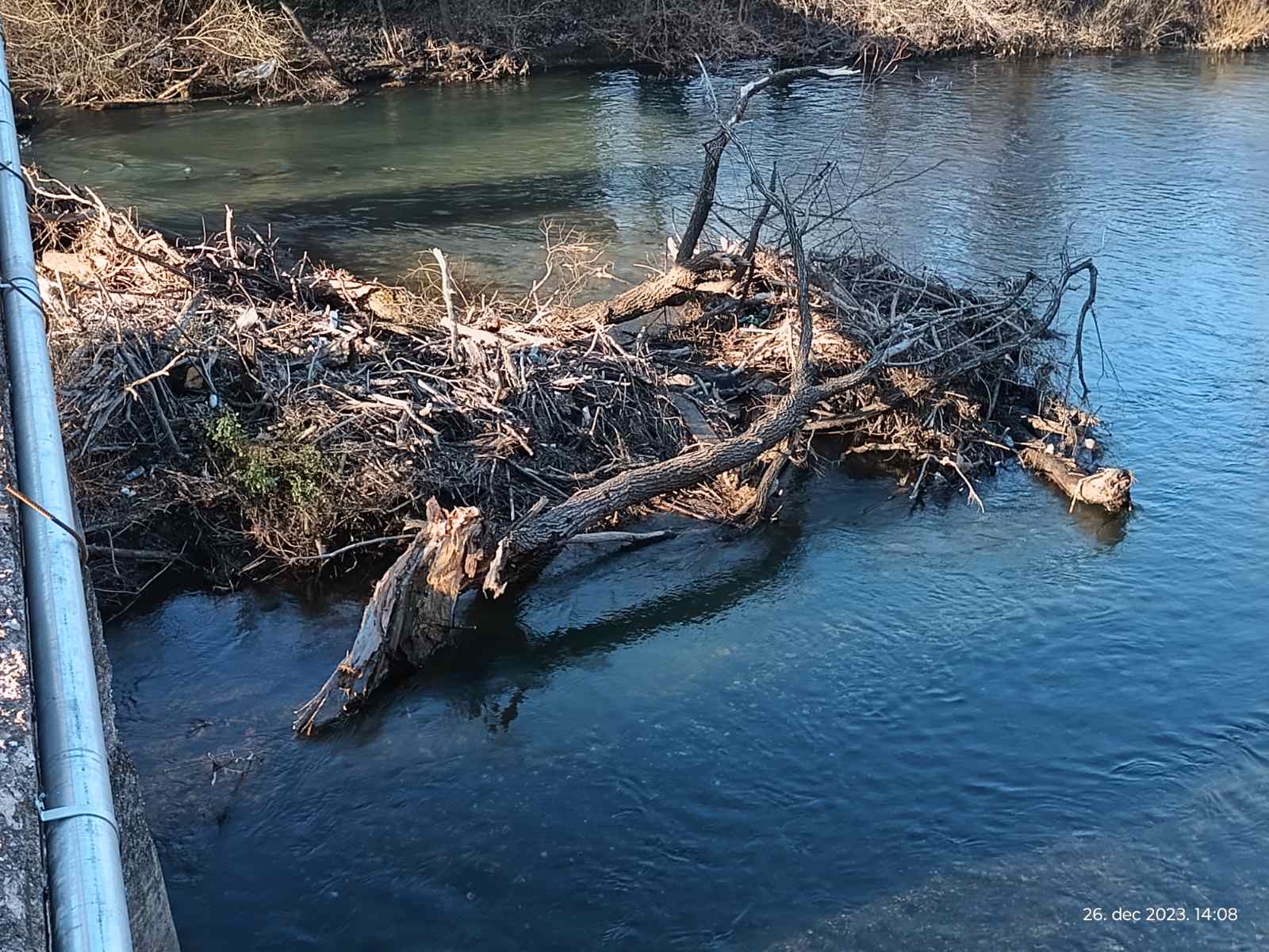 IMG-7ede78dbb34205fad72ee7f6b5f548fa-V