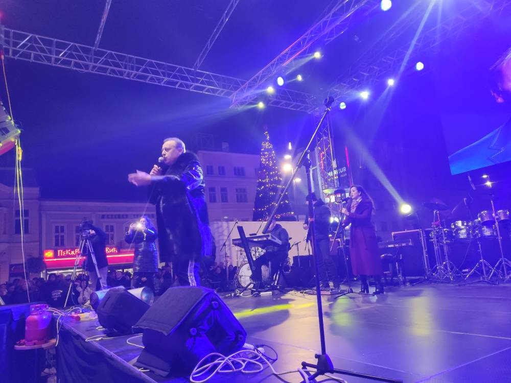 Koncerti Bobana Zdravkovića, Alena Islamovića i Dejana Milićevića za obnovu Korvingrada 1 Nova godina 2024