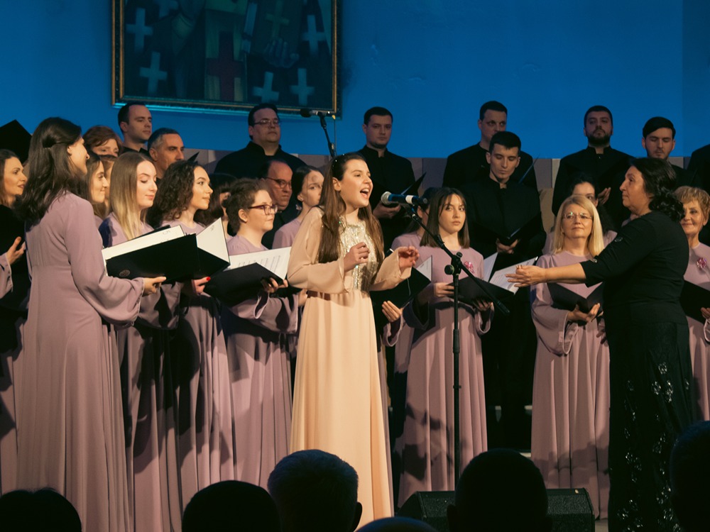 Božićni koncert hora Niške crkvene pevačke družine "Branko" 8. januara 1 bozicni 23 arhiva veliki 1