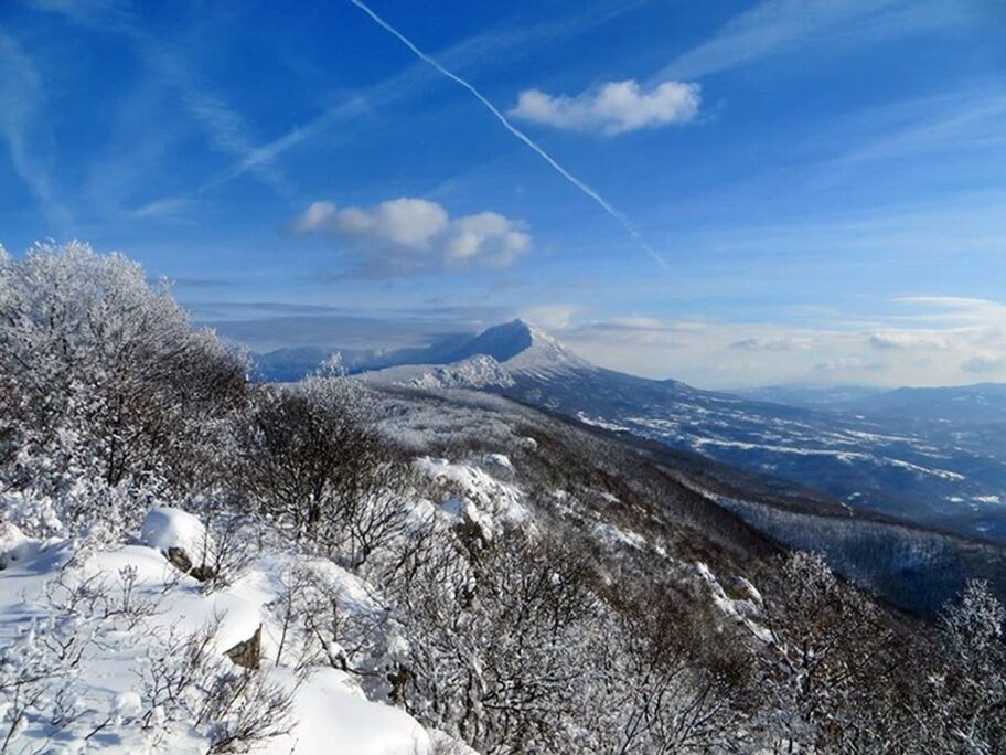 Prvi ovogodišnji uspon na Suvu planinu 17 suva planina