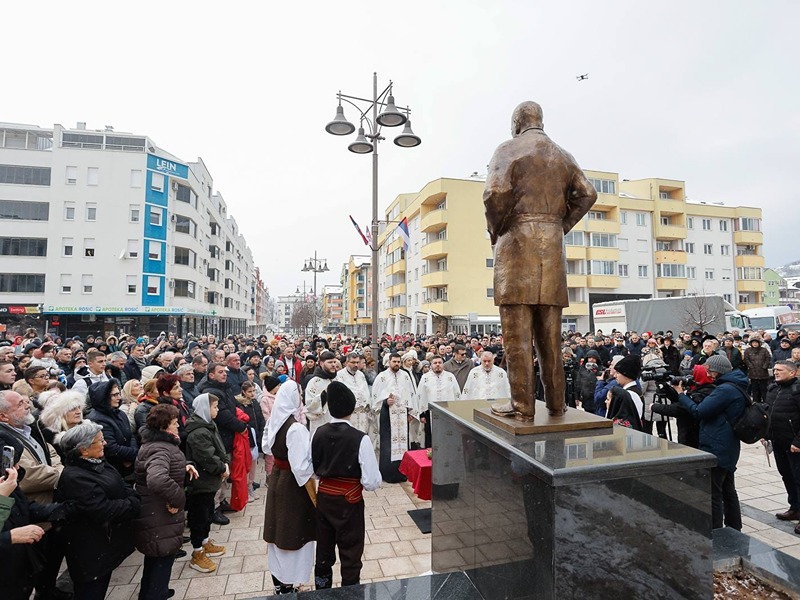 spomenik miodragu laziću 