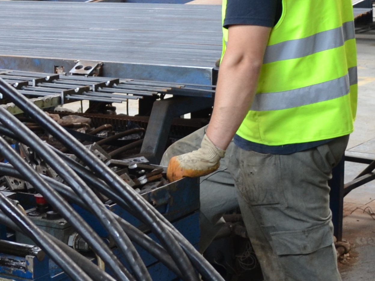 radnik radnici KOSTA 24