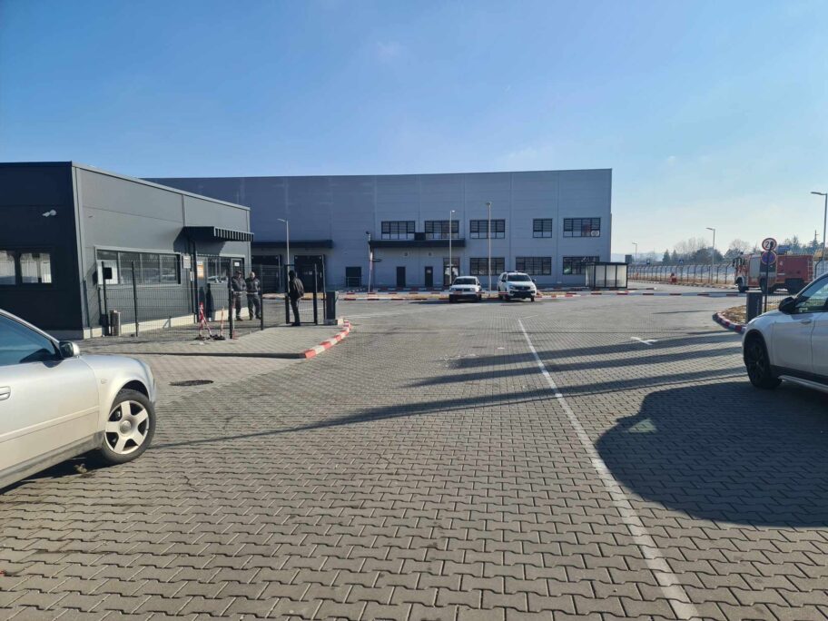 Poslanici opozicije kažu da je uzrok trovanja u "Magni" gori od lepka 19 419659318 3812478848973243 3295048892792910990 n