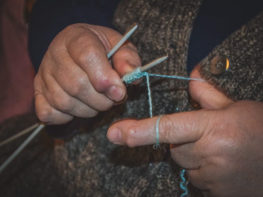 Humanitarni bazar u Kazandžijskom sokačetu 11 pletenje stari zanati