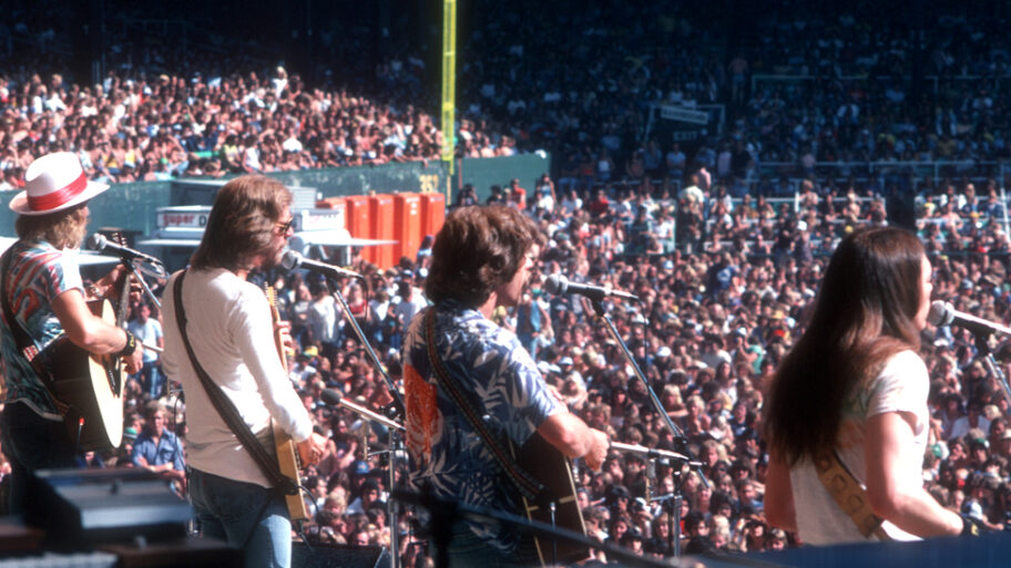 132700196 eagles getty